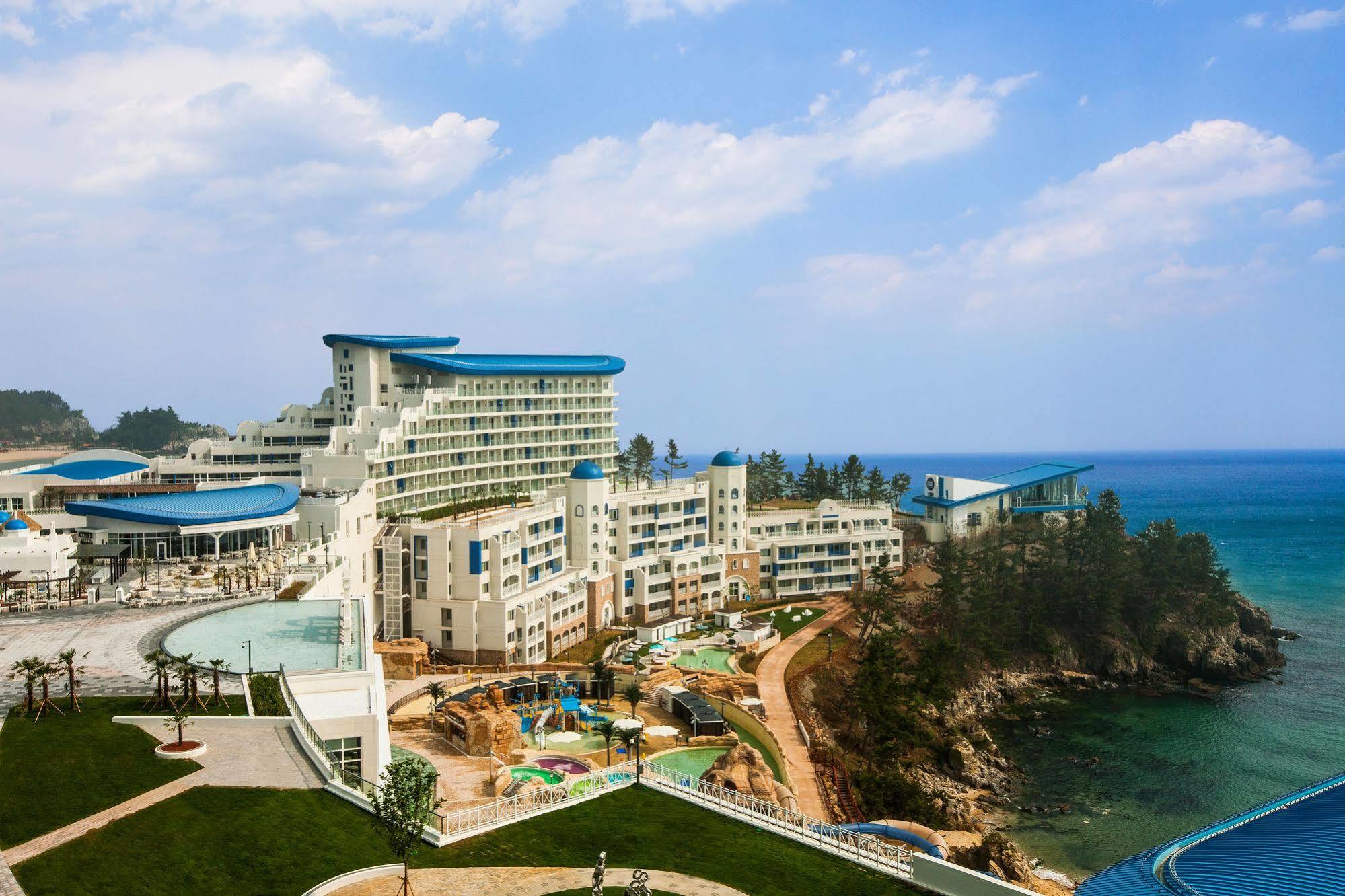 Sol Hotel
